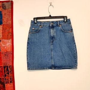 Denim mini skirt